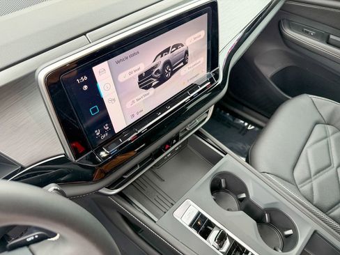 New 2026 Volkswagen Atlas Cross Sport SE FWD image 21