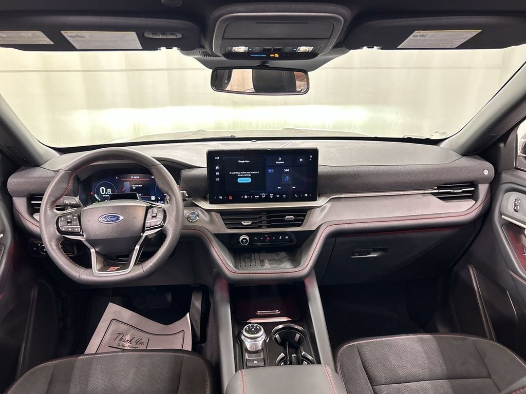 Used 2025 Ford Explorer ST w/ Sun And Sound Package AWD/4WD image 18