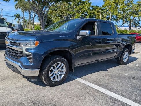 Used 2023 Chevrolet Silverado 1500 LT image 3