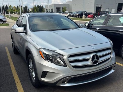 Used 2016 Mercedes-Benz GLA 250 4MATIC image 3