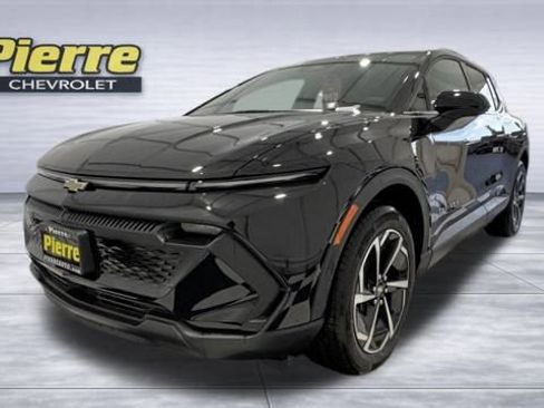 New 2026 Chevrolet Equinox EV LT image 1