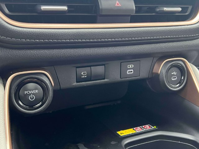 Certified 2025 Toyota Grand Highlander AWD Hybrid image 33