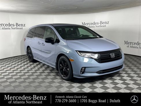 Used 2023 Honda Odyssey Sport image 1