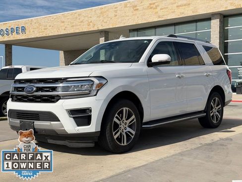 Used 2023 Ford Expedition Limited image 7