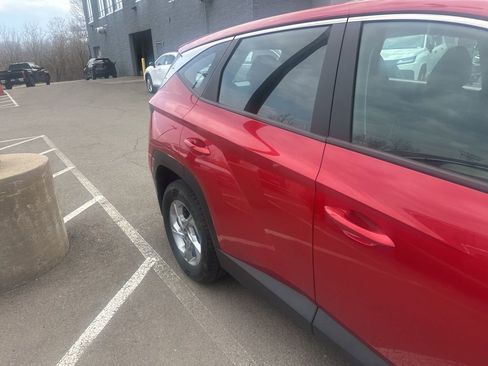 Used 2022 Hyundai Tucson SE image 9