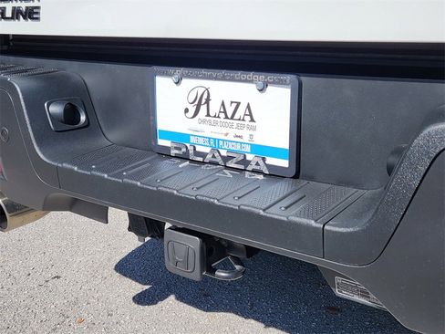 Used 2022 Honda Ridgeline Black Edition image 10