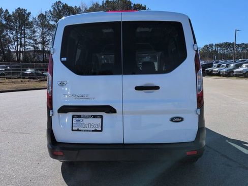 Certified 2019 Ford Transit Connect XL image 5