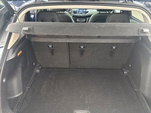 Used 2023 Buick Encore GX Essence w/ Experience Buick Package image 7