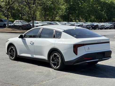 Certified 2025 Kia K4 EX FWD image 3