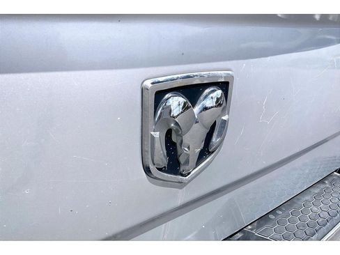 Used 2011 RAM 1500 Big Horn AWD/4WD image 32