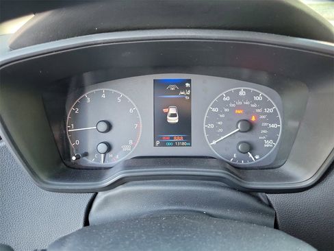 Used 2025 Toyota Corolla LE image 21