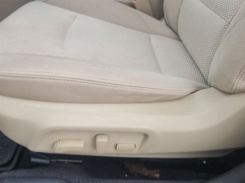 Used 2018 Subaru Outback 2.5i Premium AWD/4WD image 13