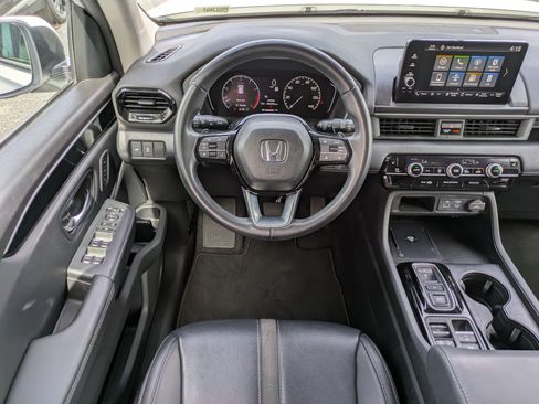 Used 2023 Honda Pilot EX-L image 14