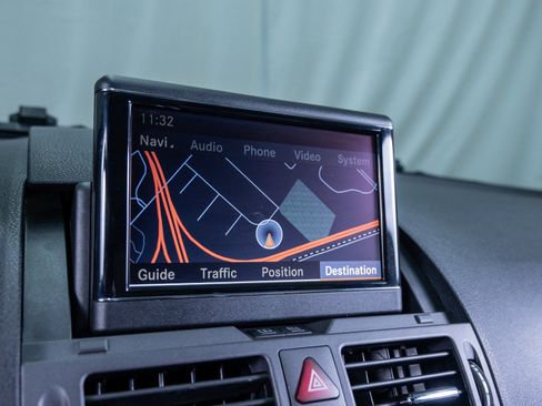 Used 2010 Mercedes-Benz C 300 4MATIC Sedan image 24