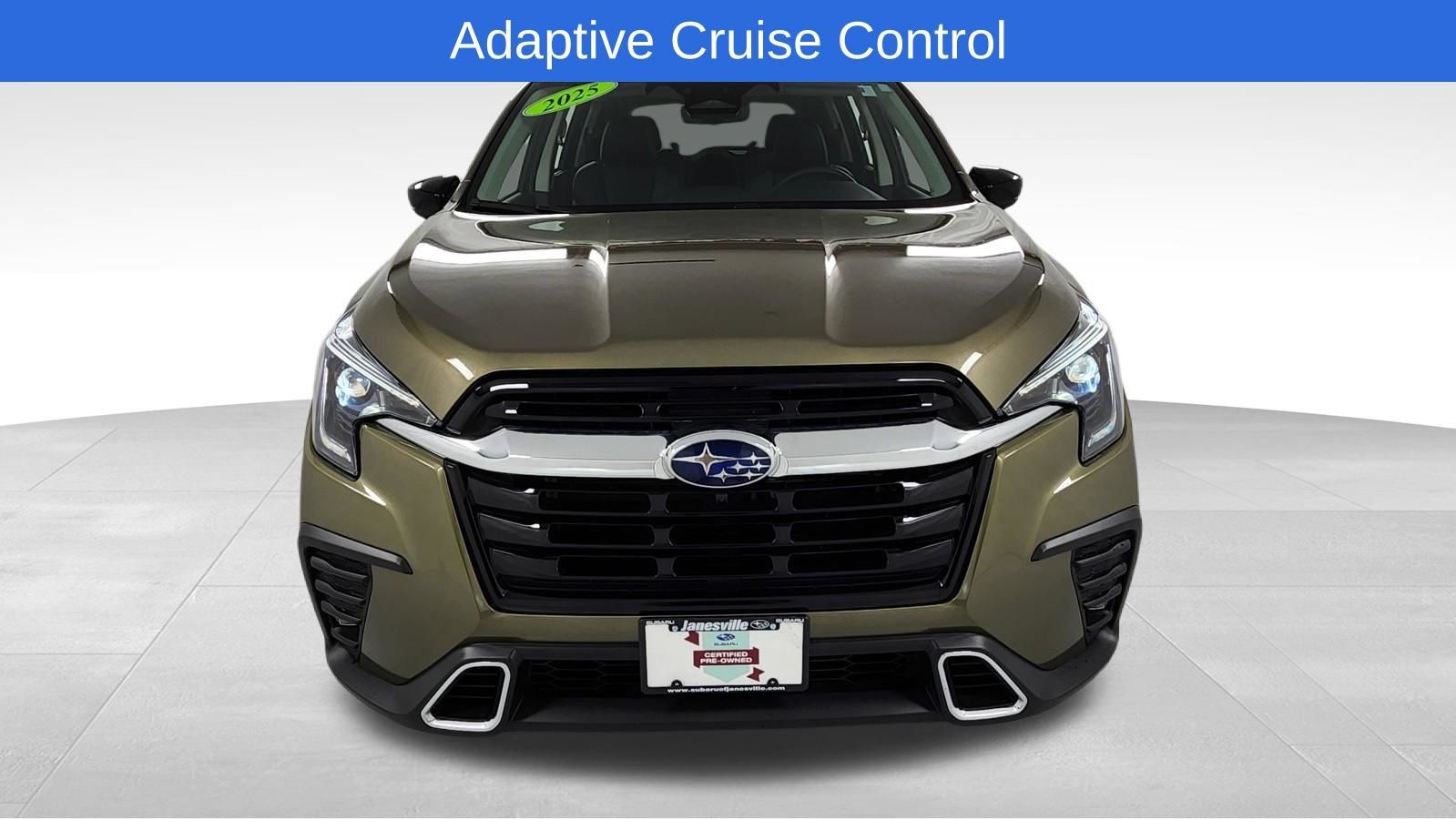 Used 2025 Subaru Ascent Touring AWD/4WD image 9