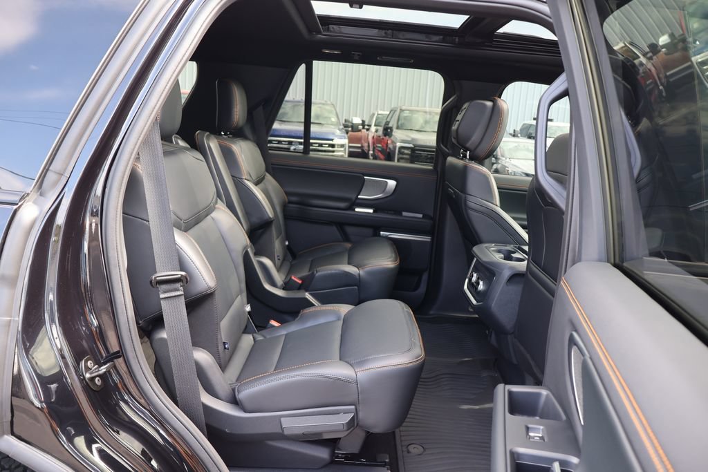 Used 2026 Ford Expedition Tremor AWD/4WD image 23