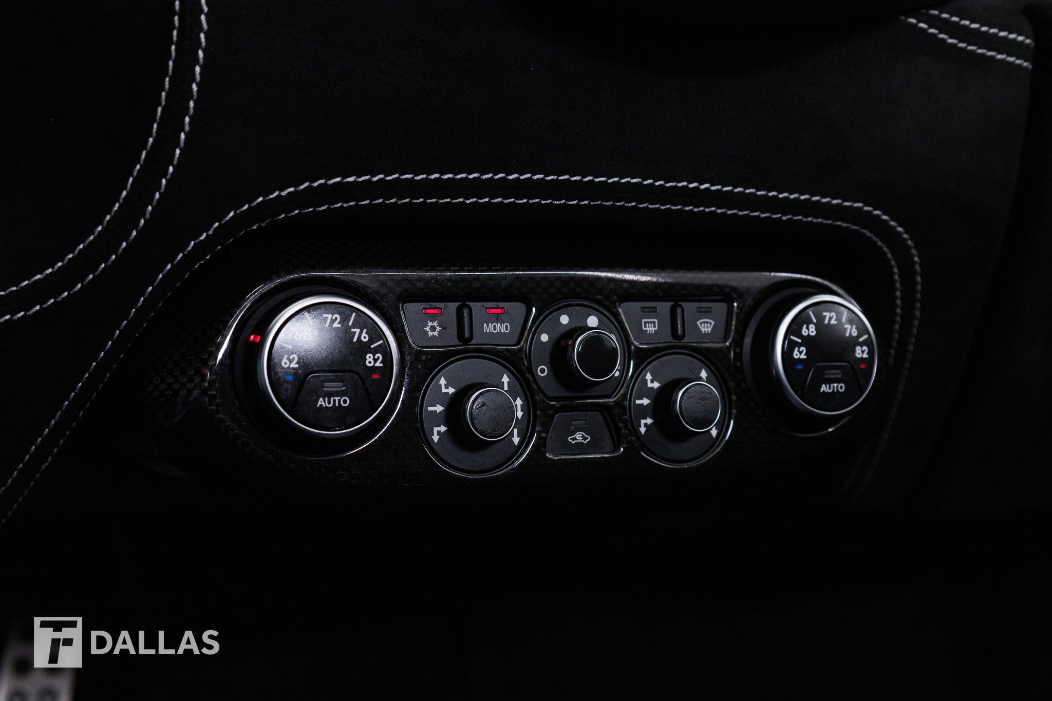 Used 2013 Ferrari 458 Spider RWD image 37