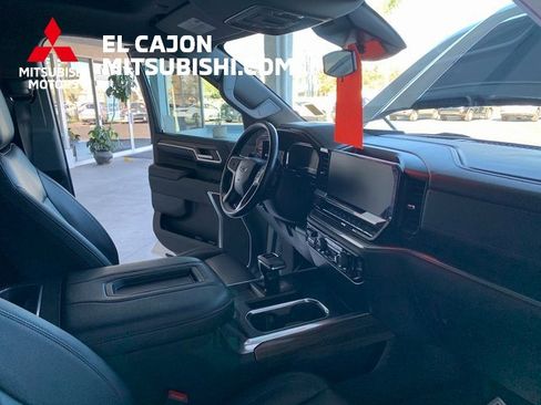 Used 2022 Chevrolet Silverado 1500 LT Trail Boss w/ Convenience Package II image 26