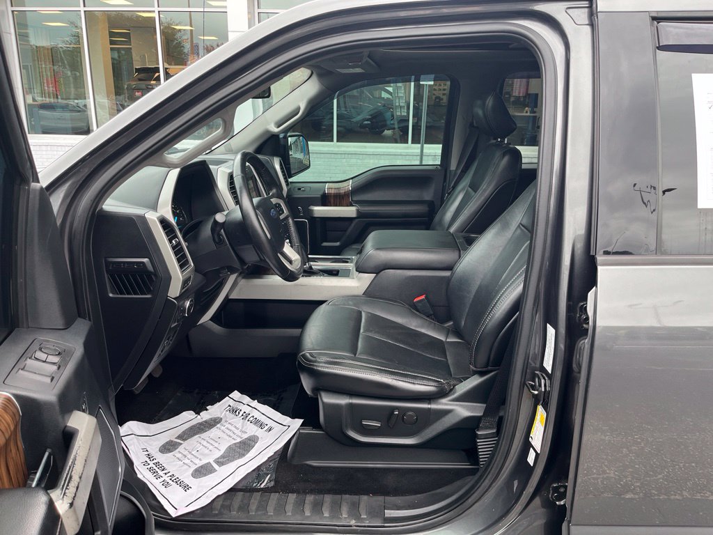 Used 2019 Ford F150 Lariat AWD/4WD image 7
