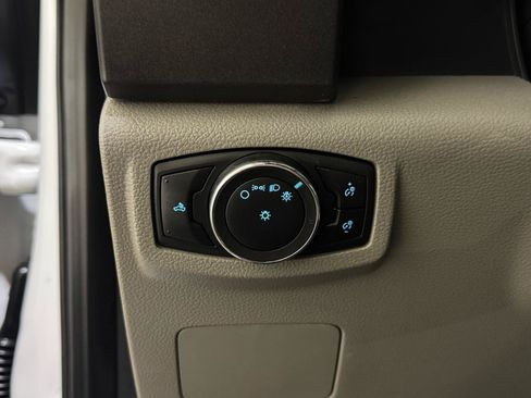 Used 2022 Ford F250 XL w/ Power Equipment Group AWD/4WD image 41
