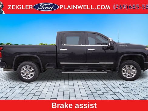 Used 2024 Chevrolet Silverado 2500 High Country AWD/4WD image 10