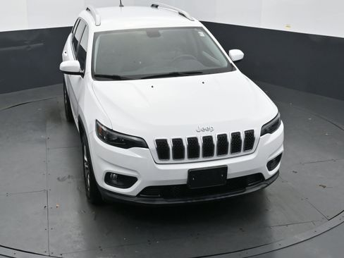 Used 2020 Jeep Cherokee Latitude Plus image 34