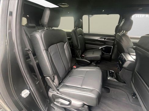 New 2026 Jeep Grand Wagoneer L Limited image 23