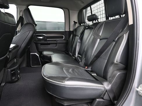 Used 2024 RAM 2500 Laramie AWD/4WD image 36