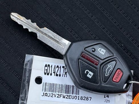 Used 2014 Mitsubishi Lancer SE image 27