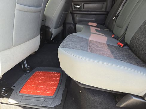 Used 2019 RAM 1500 Lone Star image 29