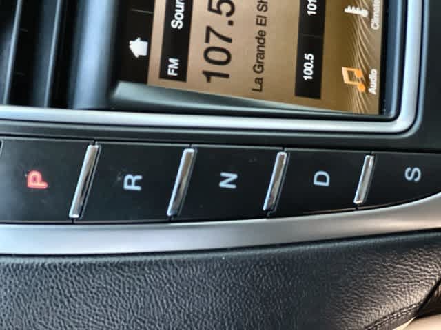 Used 2018 Lincoln MKX Reserve FWD image 16