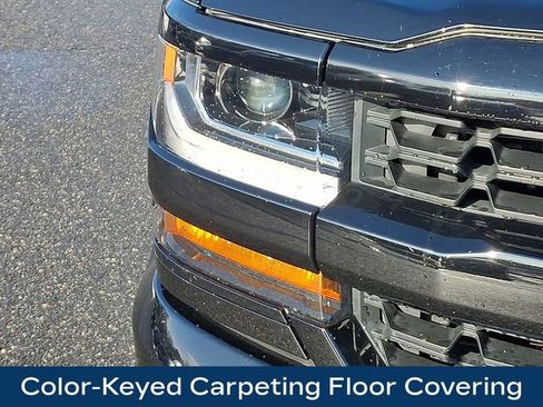 Used 2019 Chevrolet Silverado 1500 Custom w/ Custom Convenience Package image 12