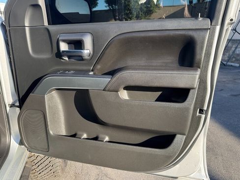 Used 2017 Chevrolet Silverado 1500 LT w/ All Star Edition AWD/4WD image 40