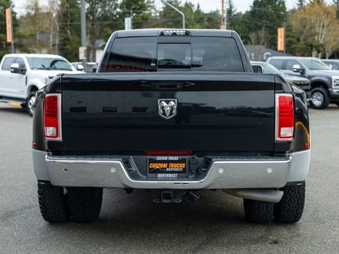 Used 2017 RAM 3500 Laramie image 5