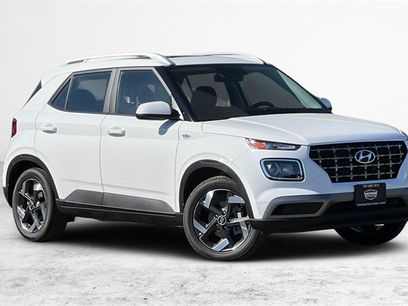 New 2025 Hyundai Venue SEL