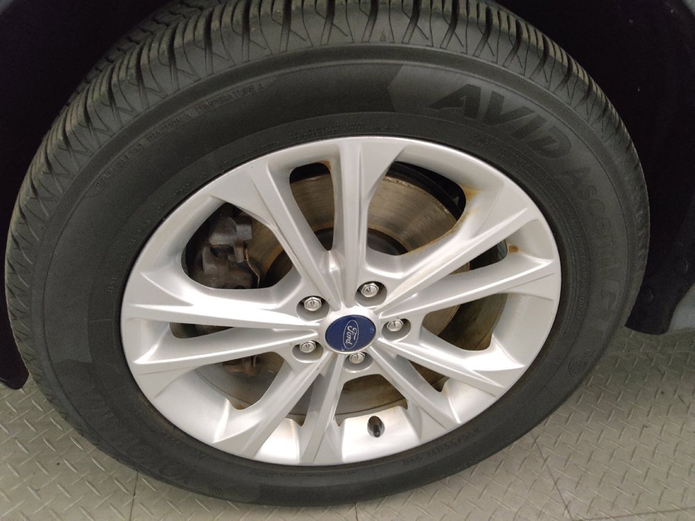 Used 2017 Ford Escape SE w/ Equipment Group 201A AWD/4WD image 31