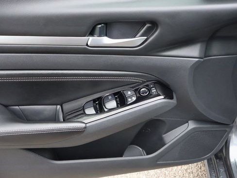 Used 2023 Nissan Altima 2.5 SL image 24