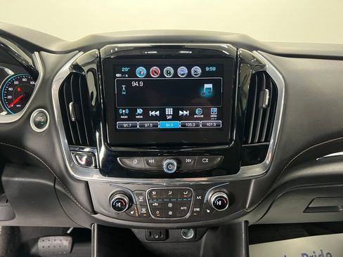 Used 2019 Chevrolet Traverse RS w/ LPO, Floor Liner Package image 13