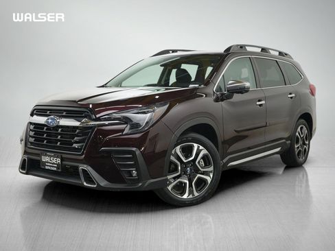 Used 2023 Subaru Ascent Touring AWD/4WD image 1