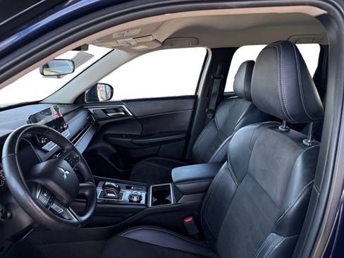 Used 2024 Mitsubishi Outlander SE FWD image 10