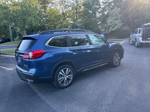 Used 2021 Subaru Ascent Limited w/ Technology Package AWD/4WD image 3