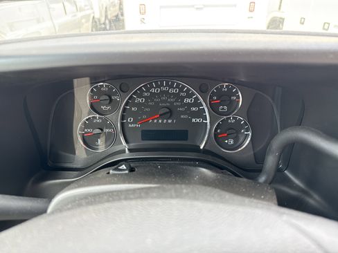 New 2024 Chevrolet Express 3500 w/ Power Convenience Package RWD image 12