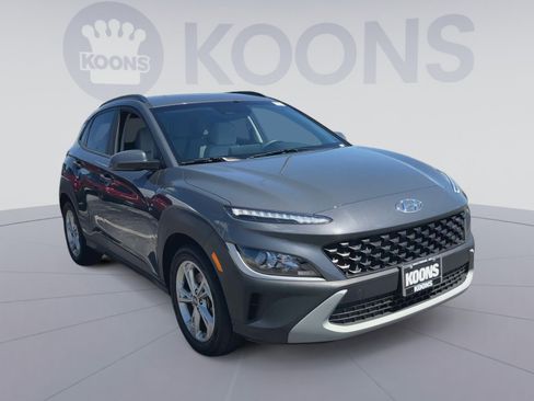 Used 2023 Hyundai Kona SEL w/ Cargo Package AWD/4WD image 4