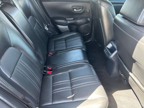 Certified 2024 Honda HR-V EX-L image 16