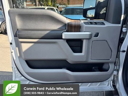 Used 2017 Ford F150 Lariat AWD/4WD image 14