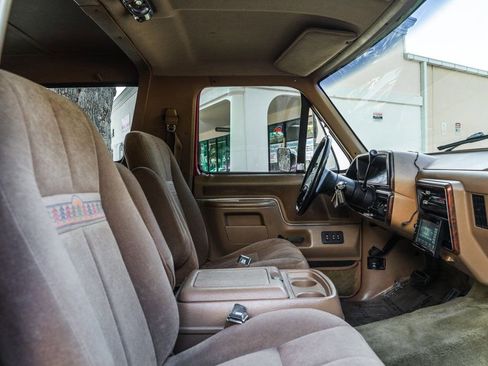 Used 1989 Ford Bronco image 22