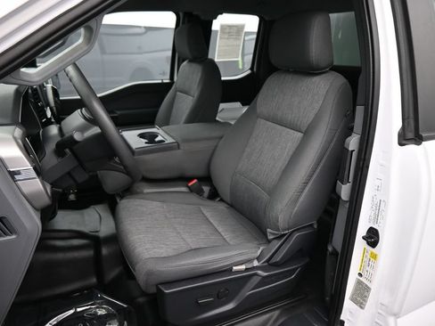 Used 2022 Ford F150 XL w/ Equipment Group 101A High RWD image 14