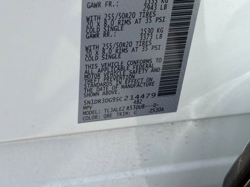 Used 2025 Nissan Pathfinder Platinum w/ Cargo Package FWD image 40