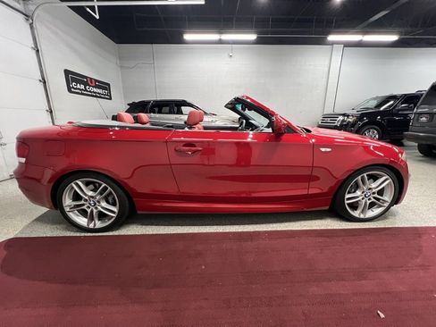 Used 2010 BMW 135i Convertible w/ Premium Pkg image 13