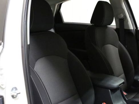 Used 2024 Kia Forte LXS image 27